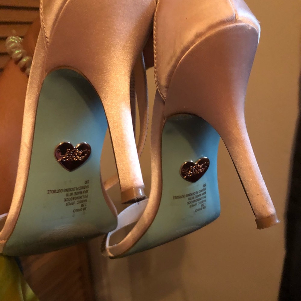 Tiffany Blue bottom Heels